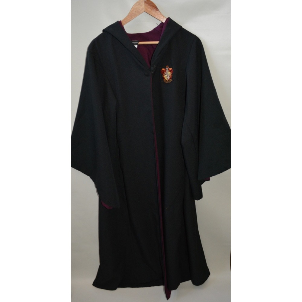 Harry Potter Gryffindor Hooded Robe XS – 18" P2P – 52" Length – Used